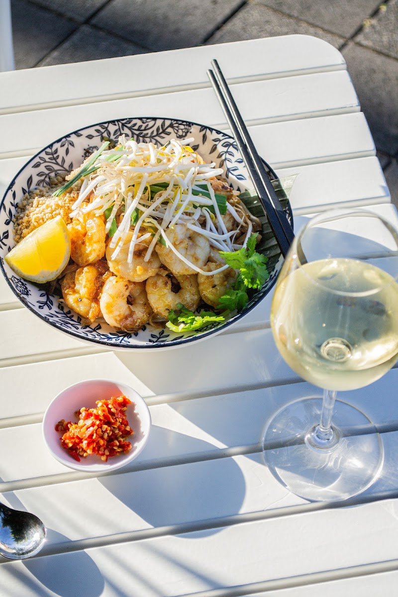 Mons Thai Camp Hill photo 5