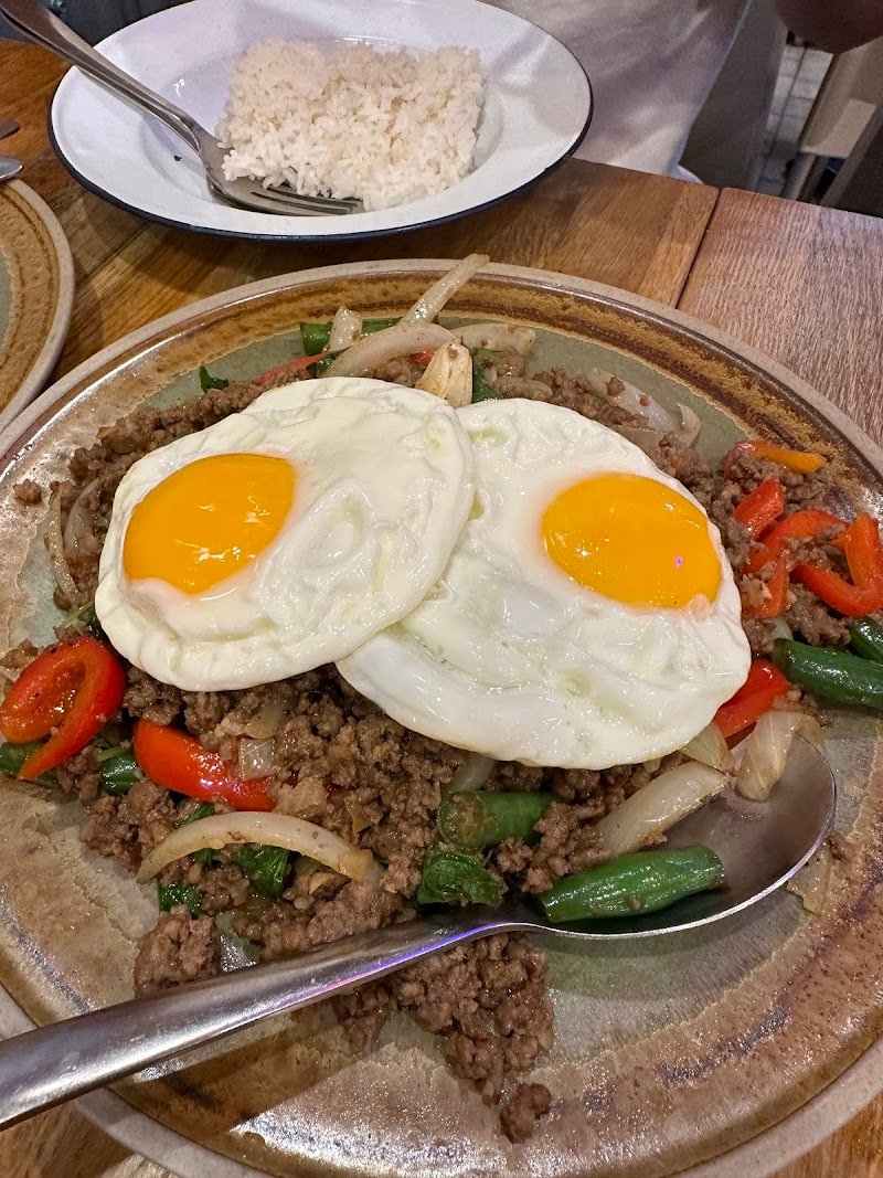 Thip's Thai Takeaway photo 8