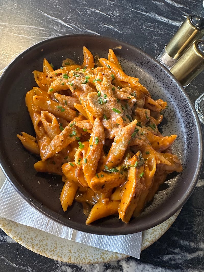 Al Faisal Mandi photo 9