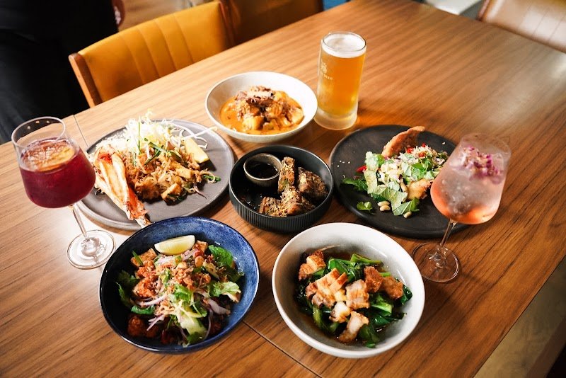 Khaomai Eatery & Bar photo 4