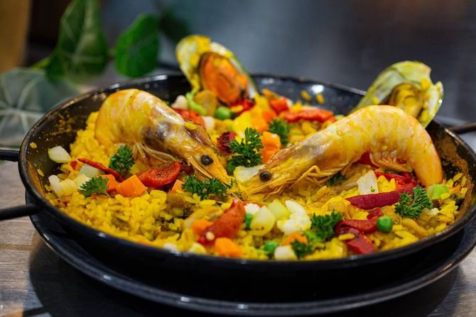 La Ros Dee - Spanish & Thai photo 5