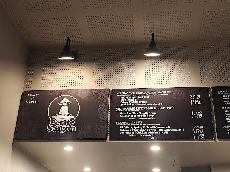 Petite Saigon photo 9