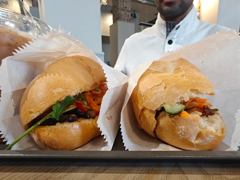 Petite Saigon photo 4