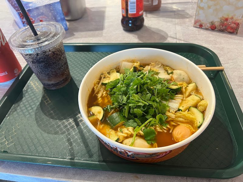 Happy Ramen Canteen photo 3