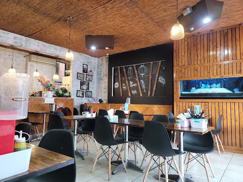 Viet Rolls Marrickville