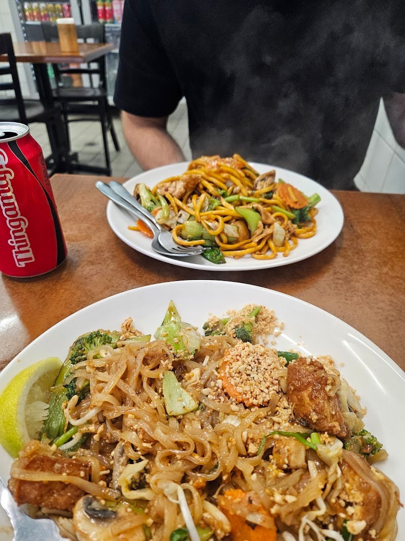 Ladda's The Thai Takeaway photo 4