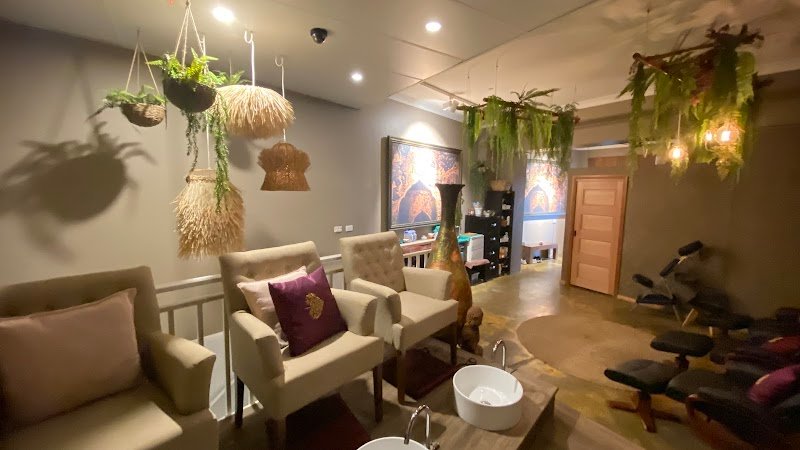 Organic Thai Massage Newtown photo 5