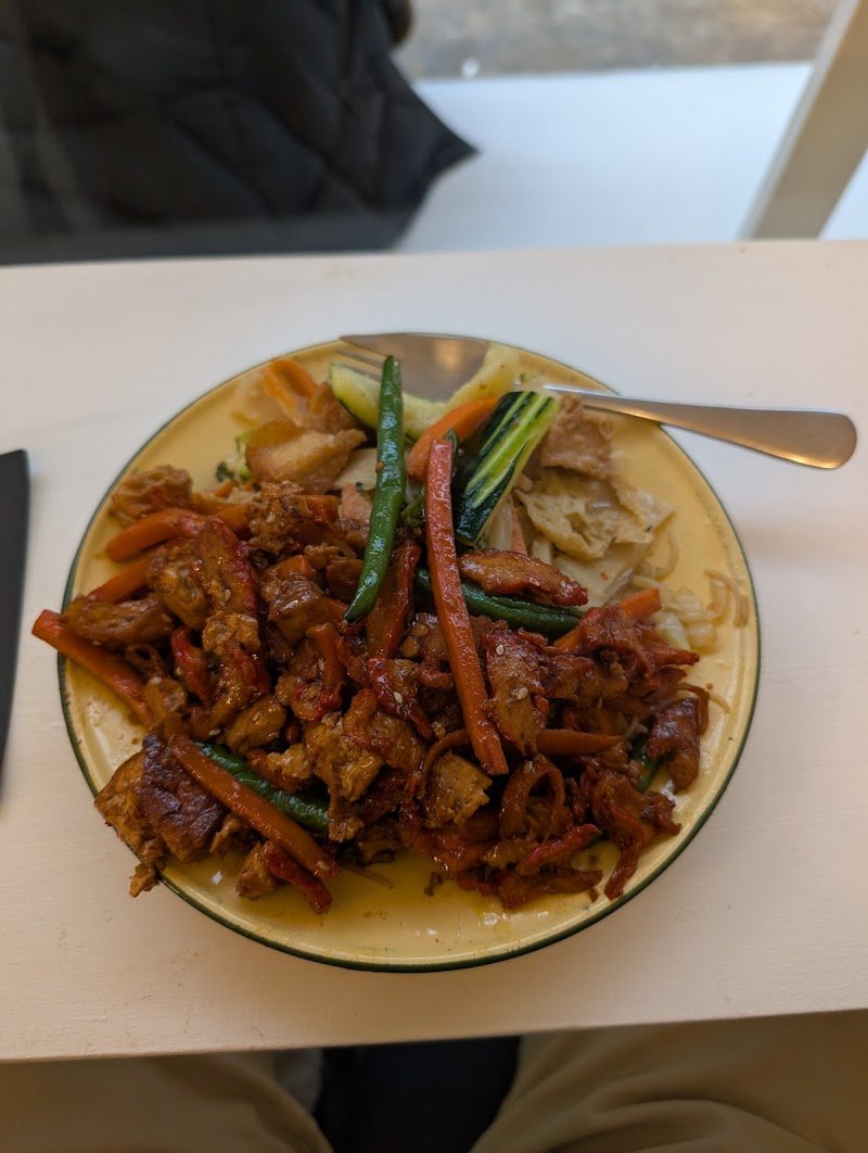 Thai Veggie Hutt photo 3