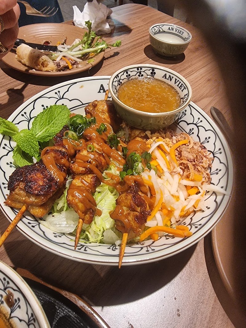 AN VIET CHATSWOOD photo 2