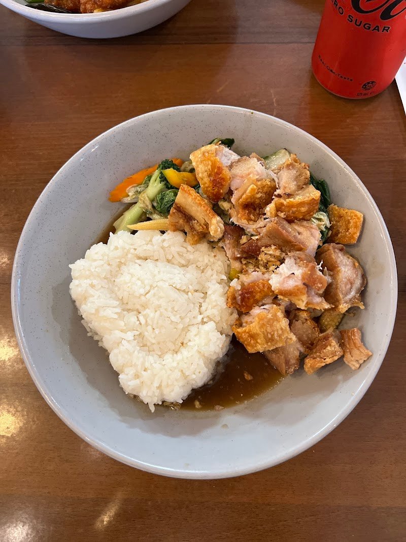 Summerie's Thai - Idalia photo 3